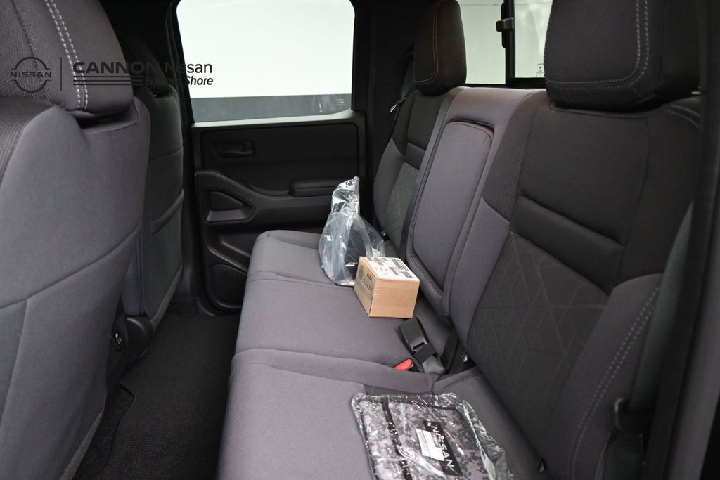 New 2027 Nissan Frontier SV w/ SV Convenience Package RWD image 13