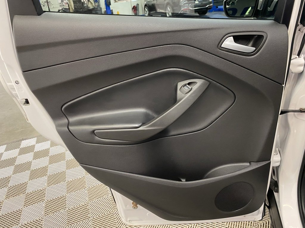 Used 2019 Ford Escape SEL image 15