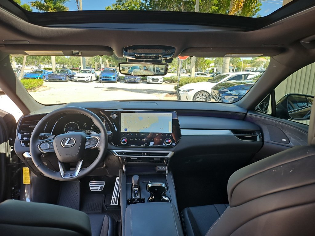 Used 2026 Lexus RX 500h F Sport w/ Convenience Package AWD/4WD image 31