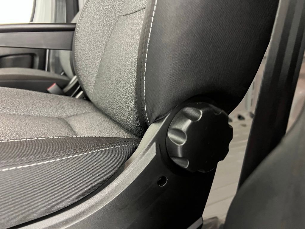 Used 2025 RAM ProMaster 2500 w/ Storage Group image 23