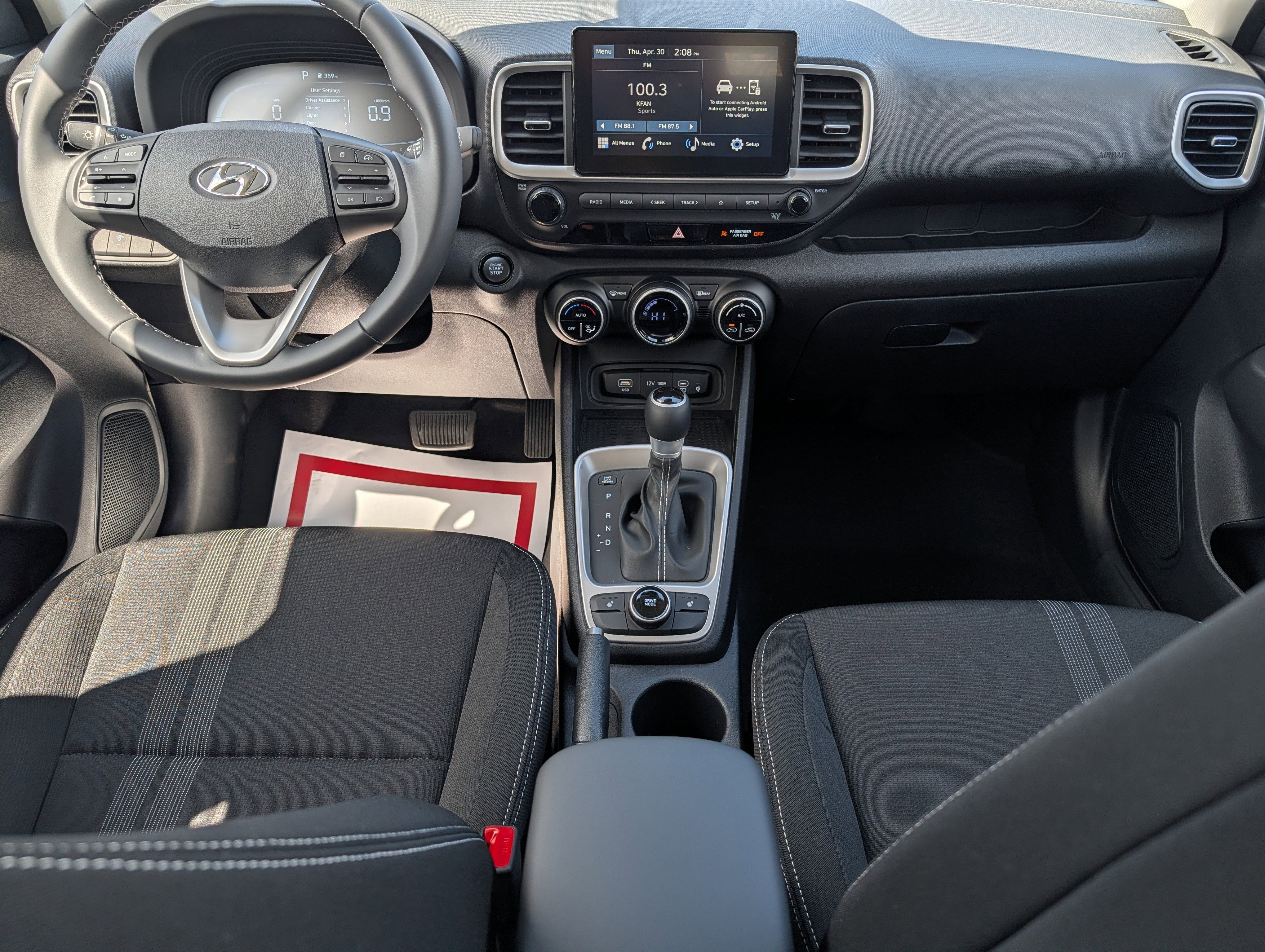New 2026 Hyundai Venue SEL FWD image 9