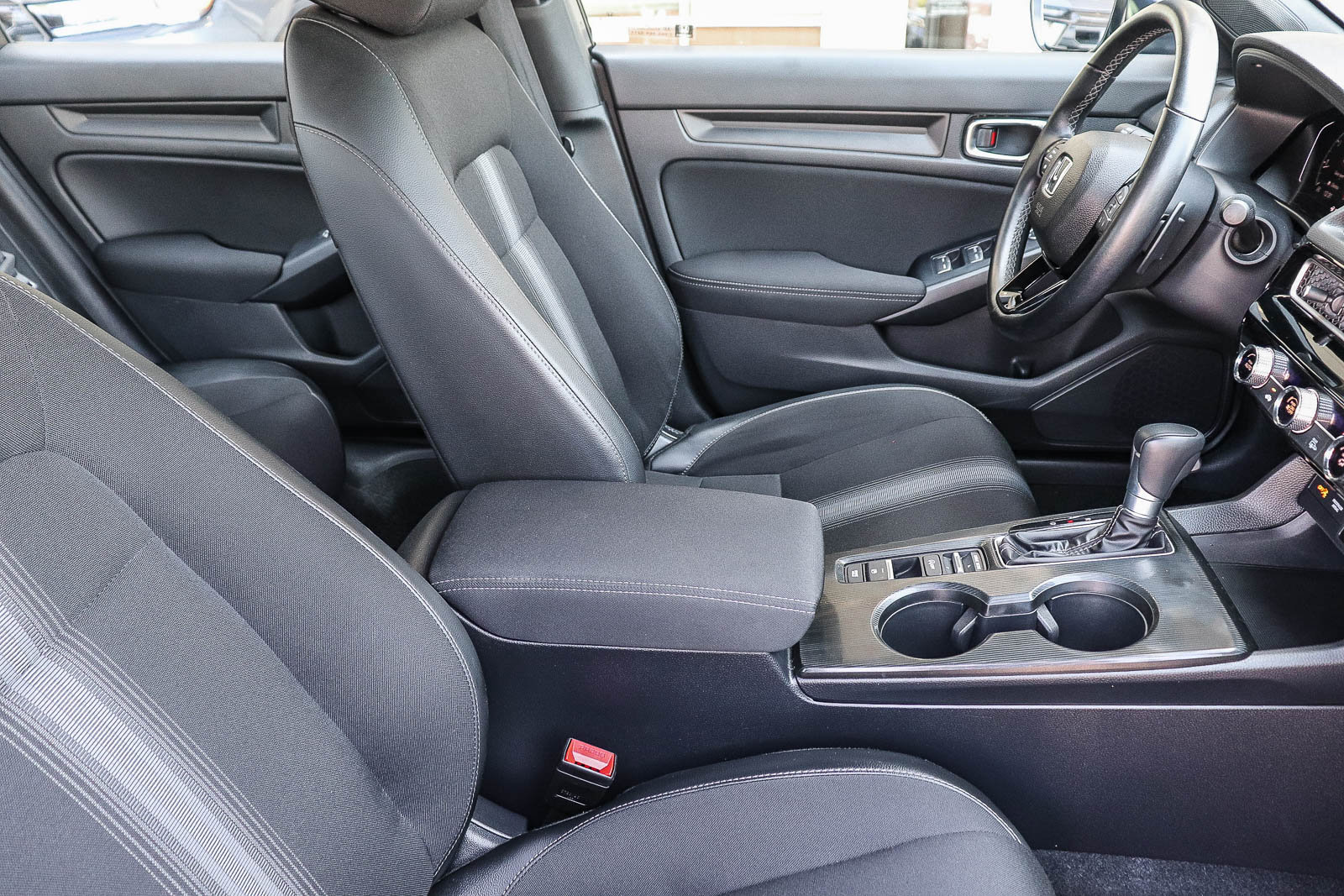 Certified 2025 Honda Civic Sport image 17