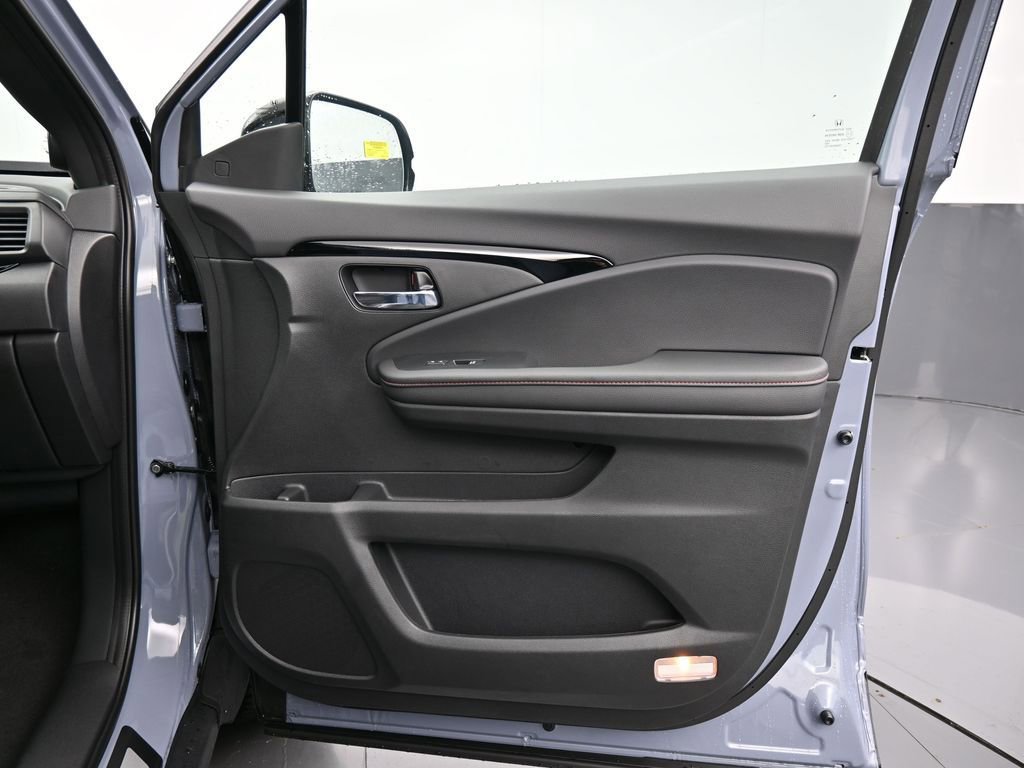 New 2026 Honda Ridgeline Black Edition image 41