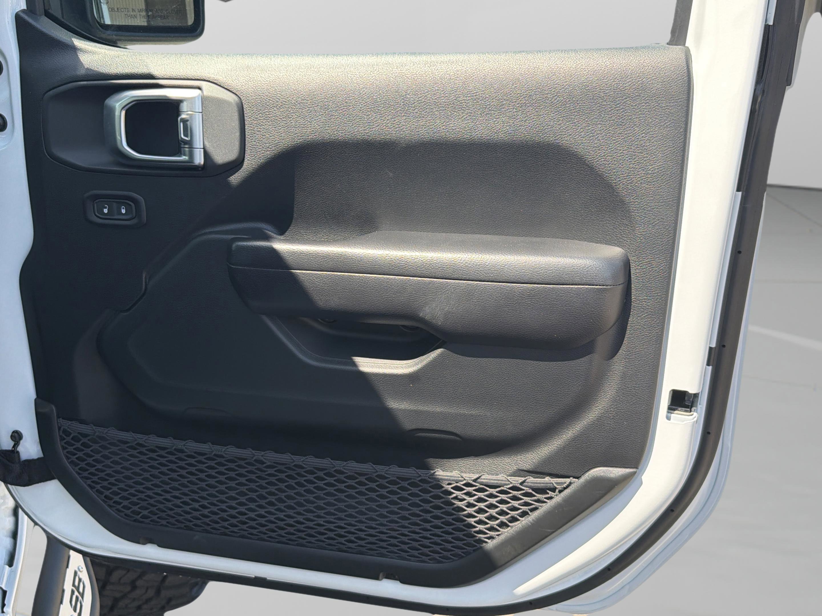 Used 2020 Jeep Gladiator Rubicon image 29