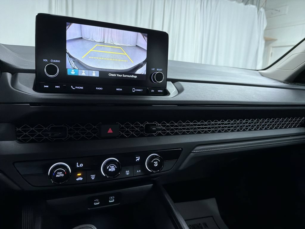 Certified 2025 Honda Accord LX image 21