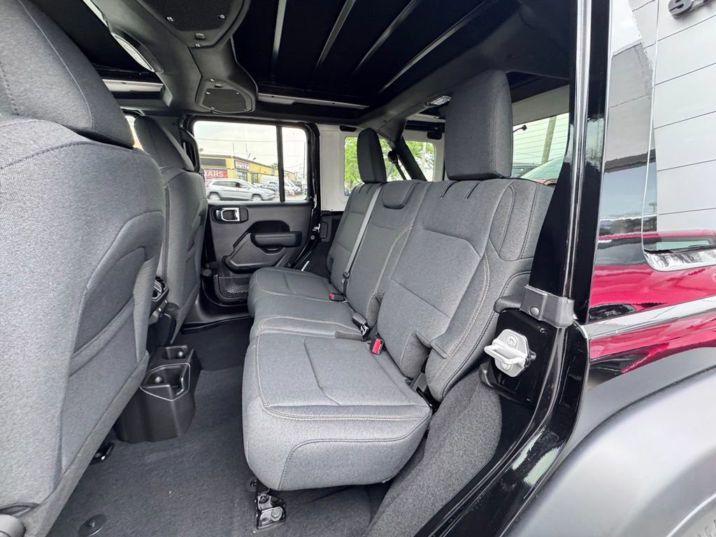 New 2026 Jeep Wrangler Unlimited Sport AWD/4WD image 15