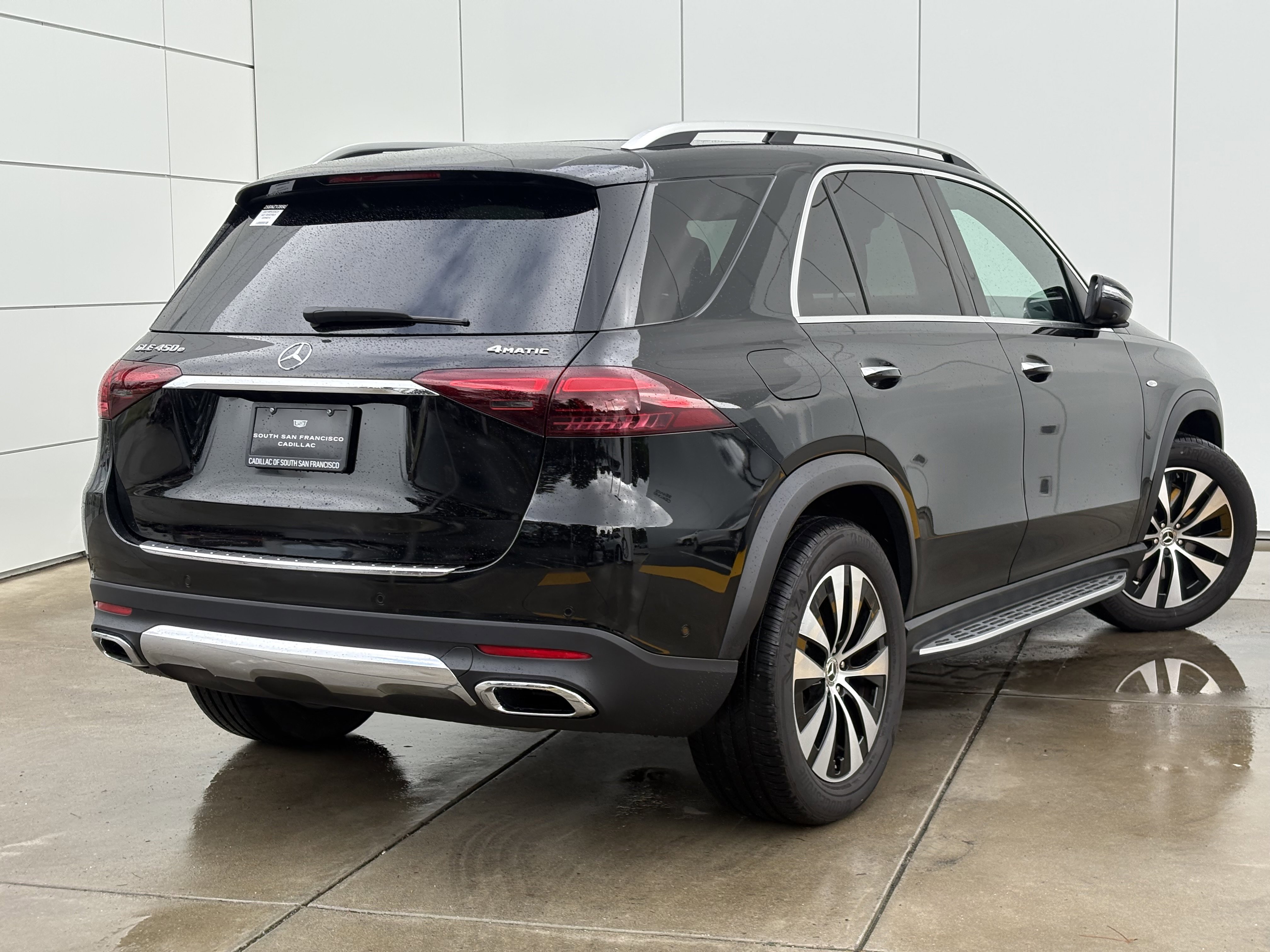 Used 2025 Mercedes-Benz GLE 450e 4MATIC image 7