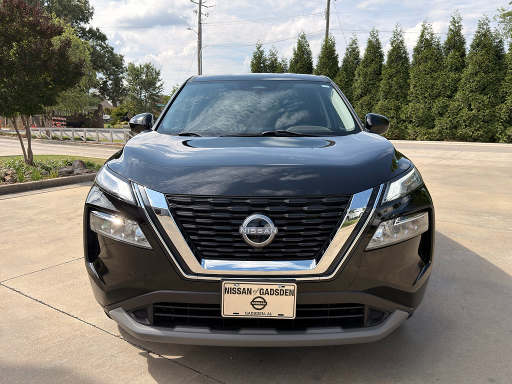 Certified 2023 Nissan Rogue SV FWD image 8