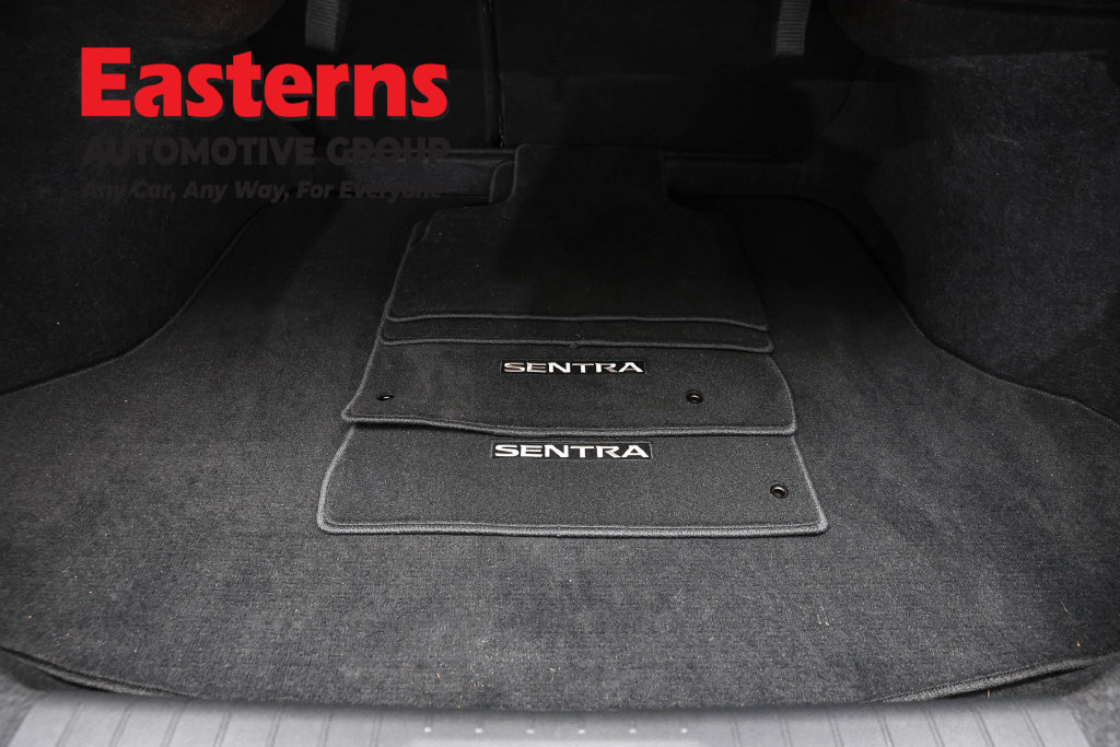 Used 2023 Nissan Sentra SV w/ SV Premium Package FWD image 10