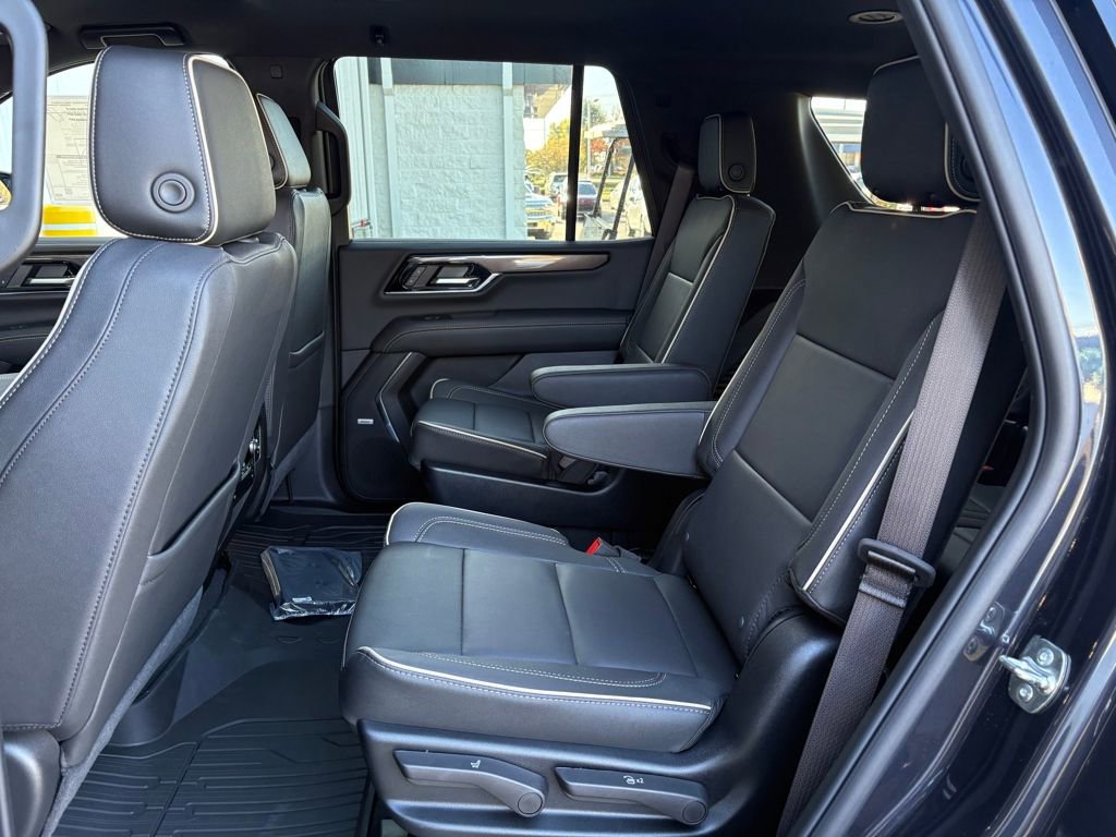 New 2026 GMC Yukon Elevation w/ LPO, Floor Liner Package AWD/4WD image 40