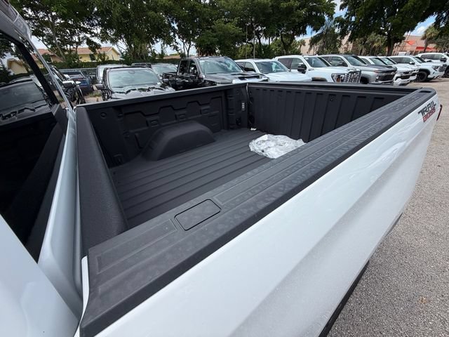 New 2026 Chevrolet Silverado 1500 LT Trail Boss w/ LT Trail Boss Premium Package AWD/4WD image 10