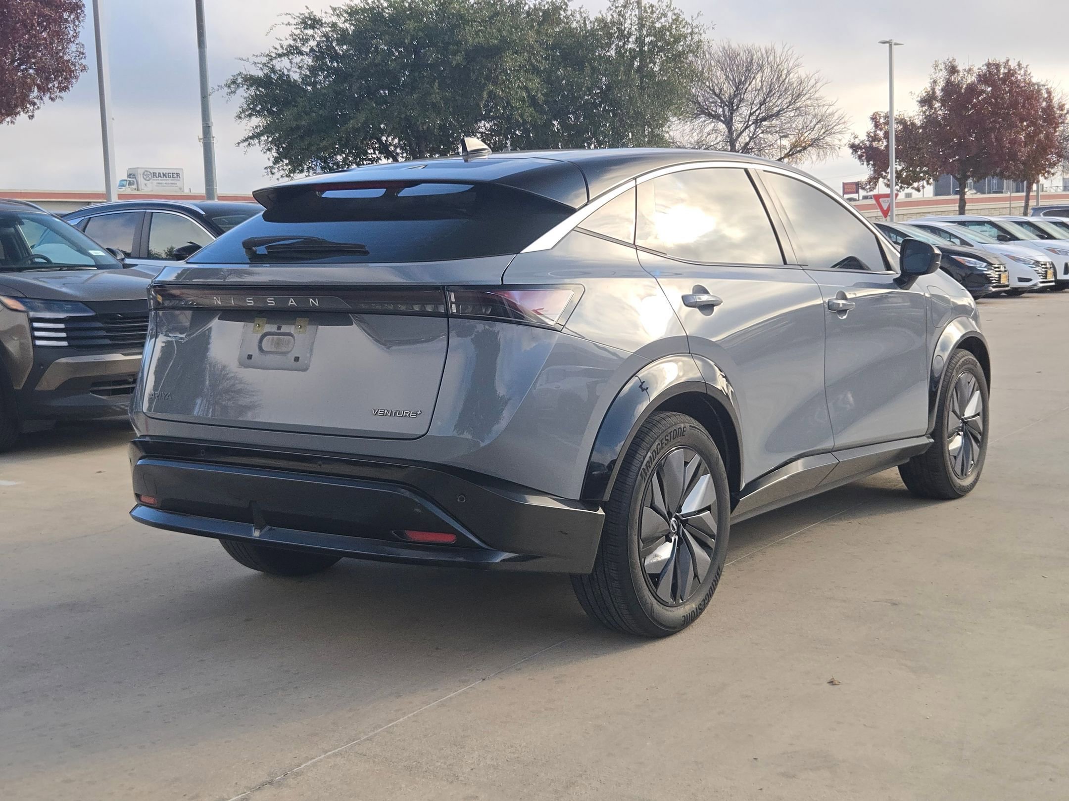 Certified 2023 Nissan Ariya FWD image 3