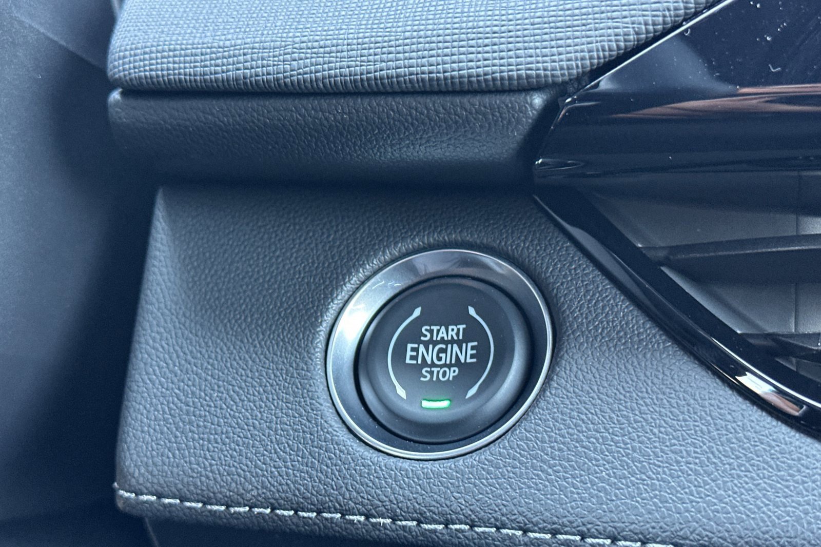 New 2025 Buick Enclave Preferred w/ Power Package image 20