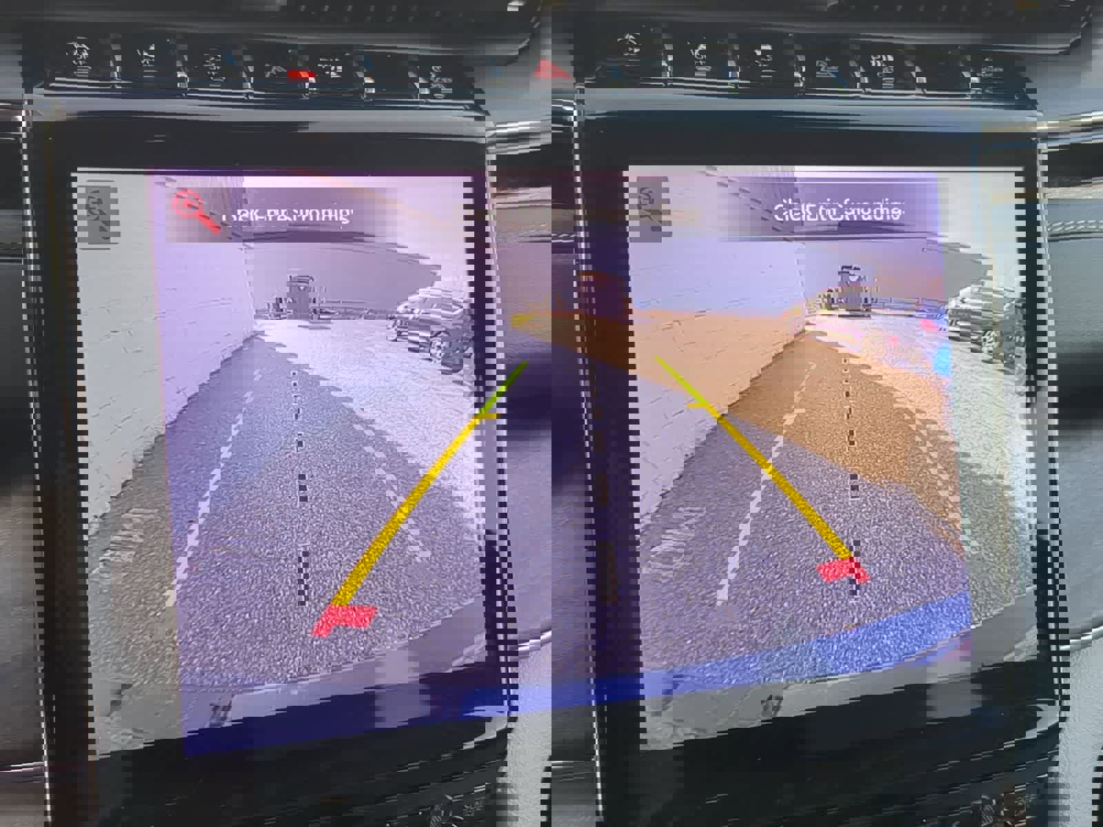 Certified 2023 Jeep Grand Cherokee Overland w/ Luxury Tech Group IV image 29