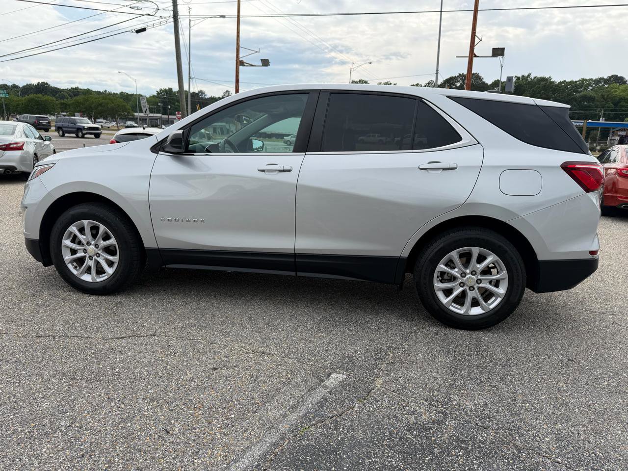 Used 2021 Chevrolet Equinox LS w/ LS Convenience Package FWD image 16