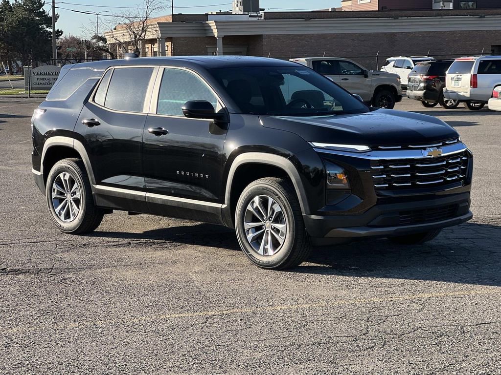 New 2026 Chevrolet Equinox LT w/ Convenience Package II image 7