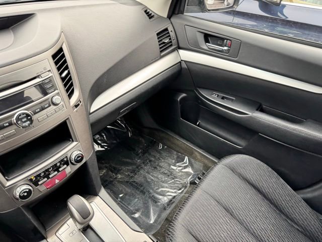 Used 2012 Subaru Outback 2.5i w/ Alloy Wheel Pkg image 20