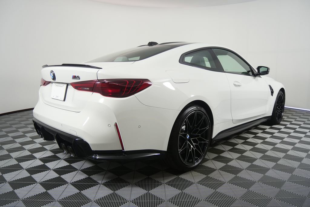 New 2026 BMW M4 Competition w/ Executive Package RWD image 3