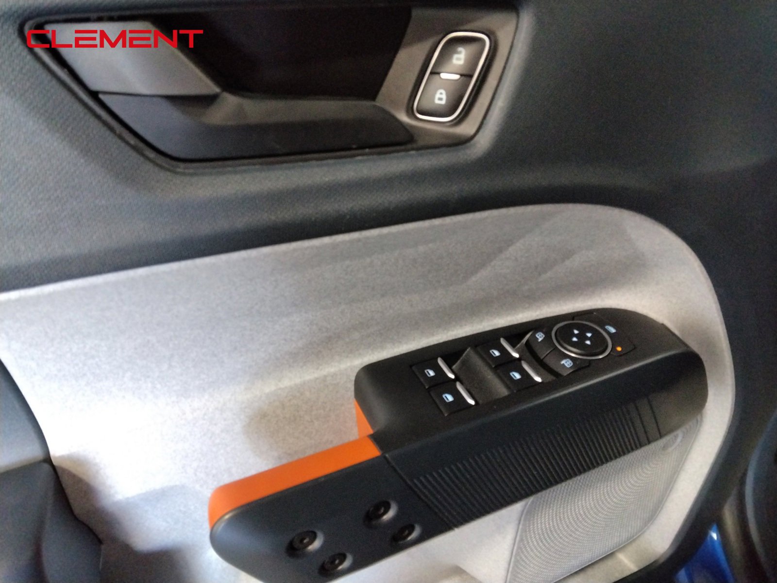 Used 2022 Ford Maverick XLT image 21