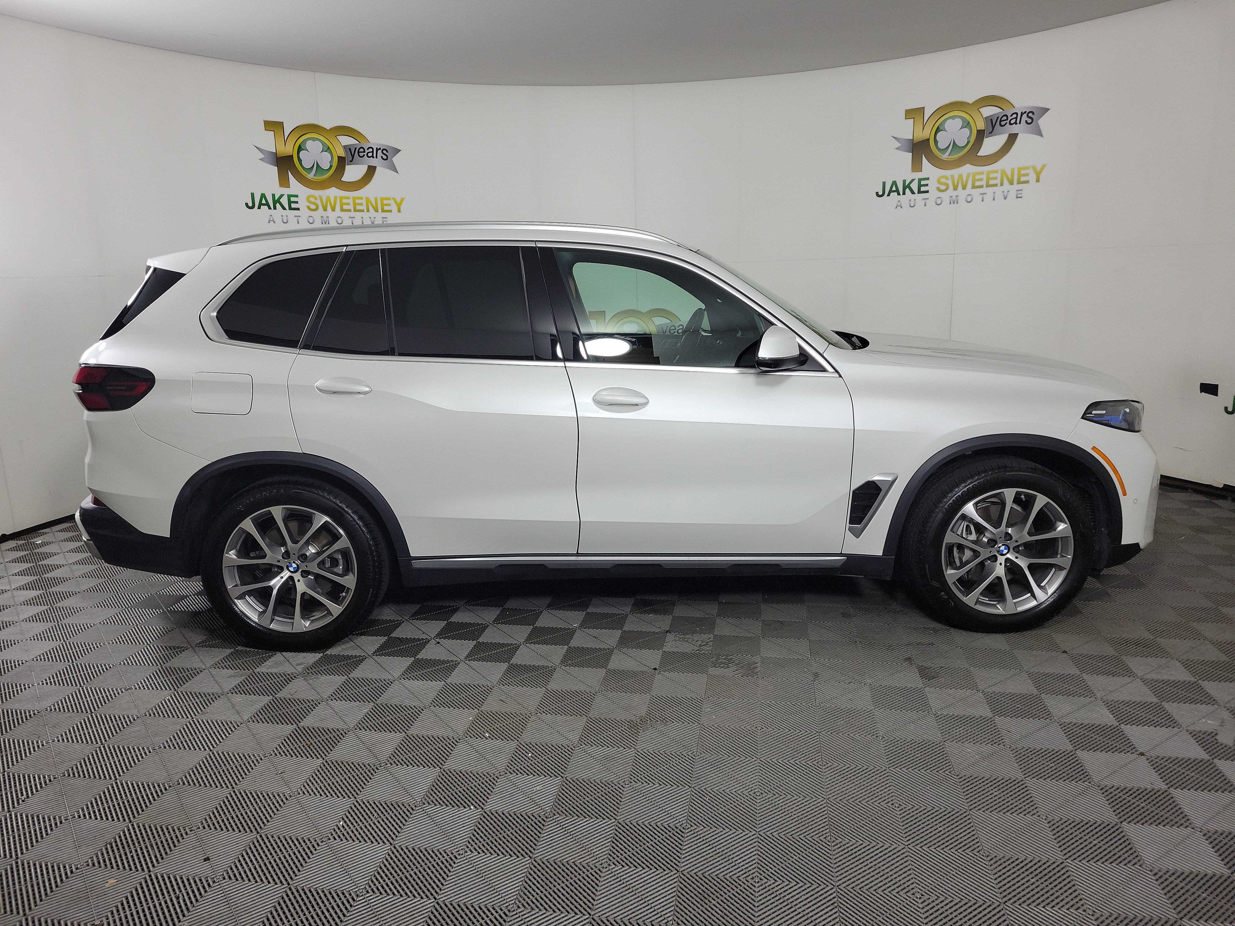 Certified 2026 BMW X5 xDrive40i AWD/4WD image 8