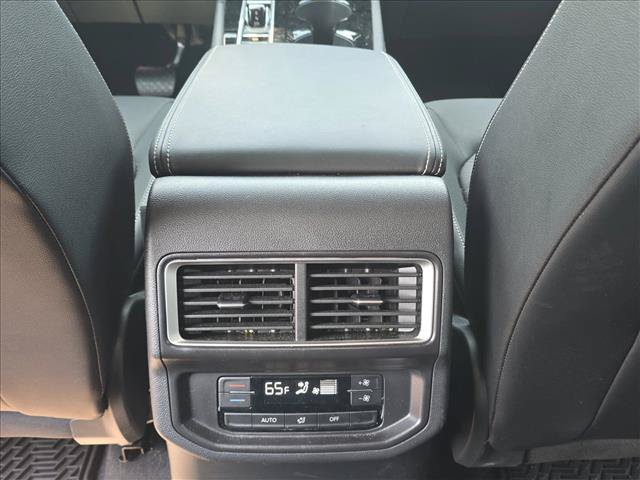 Used 2024 Volkswagen Atlas SE w/ Black Wheel Package FWD image 20