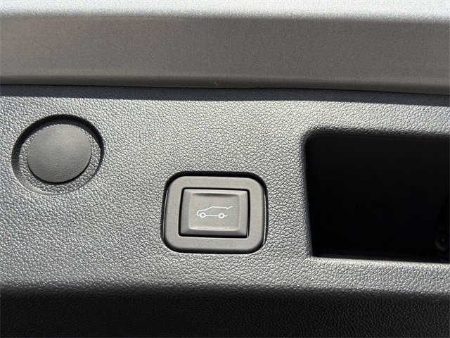 Certified 2025 Chevrolet Equinox LT w/ Convenience Package II image 5