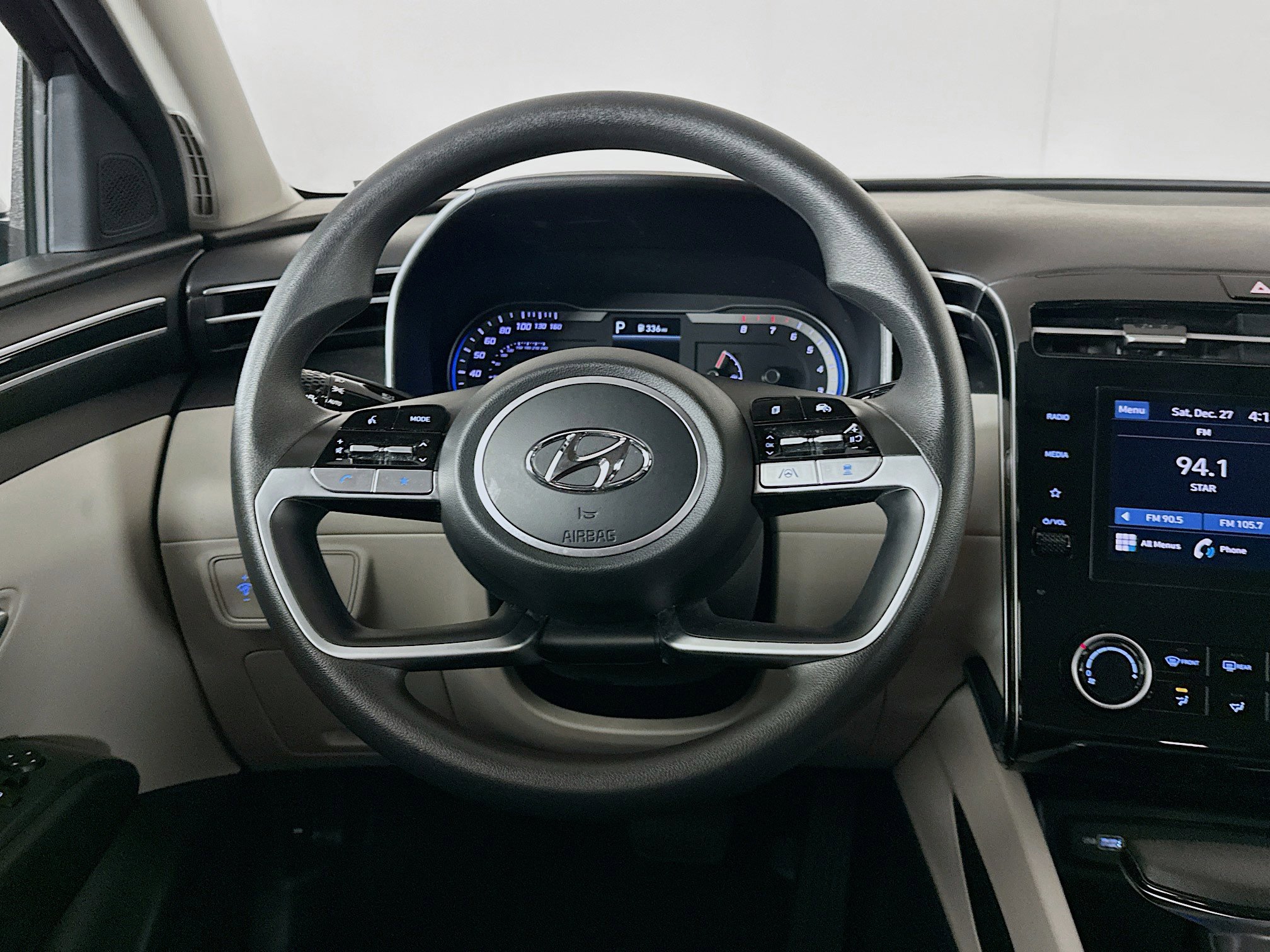 Used 2023 Hyundai Tucson SEL image 18