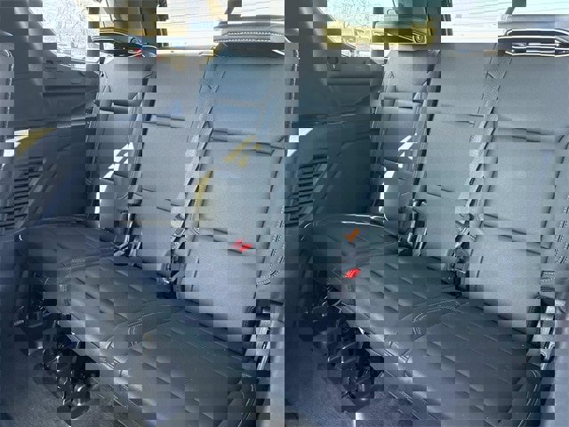 Used 2021 GMC Yukon SLT w/ SLT Premium Package image 19