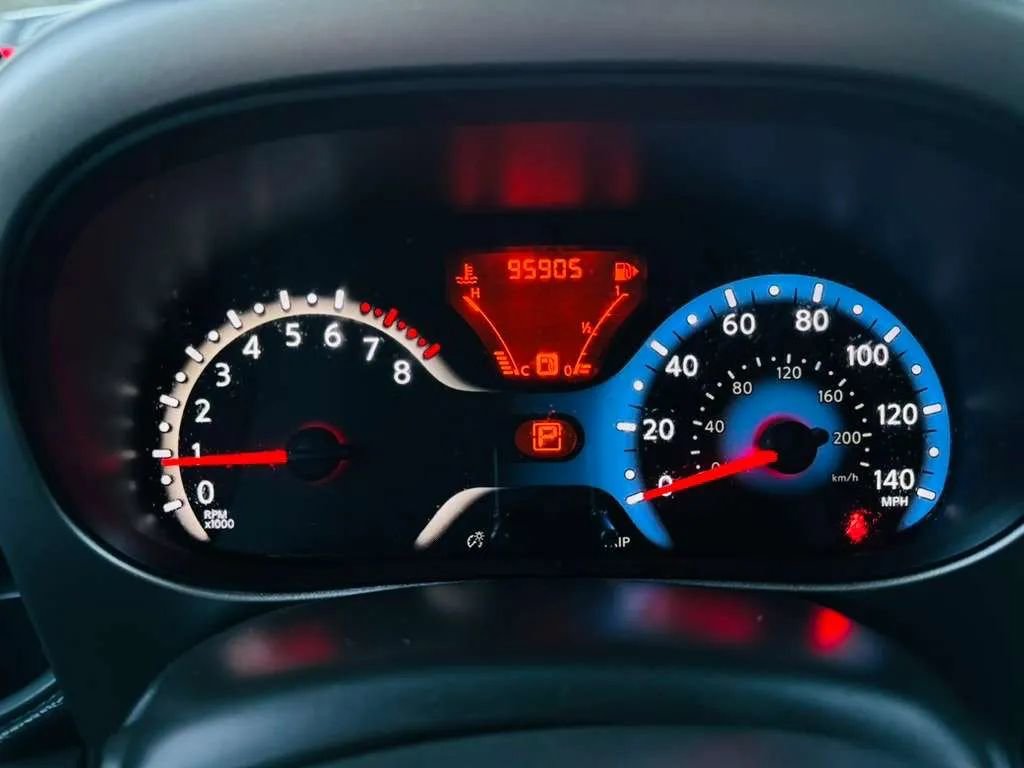 Used 2012 Nissan Cube 1.8 S w/ Interior Designer Pkg image 14