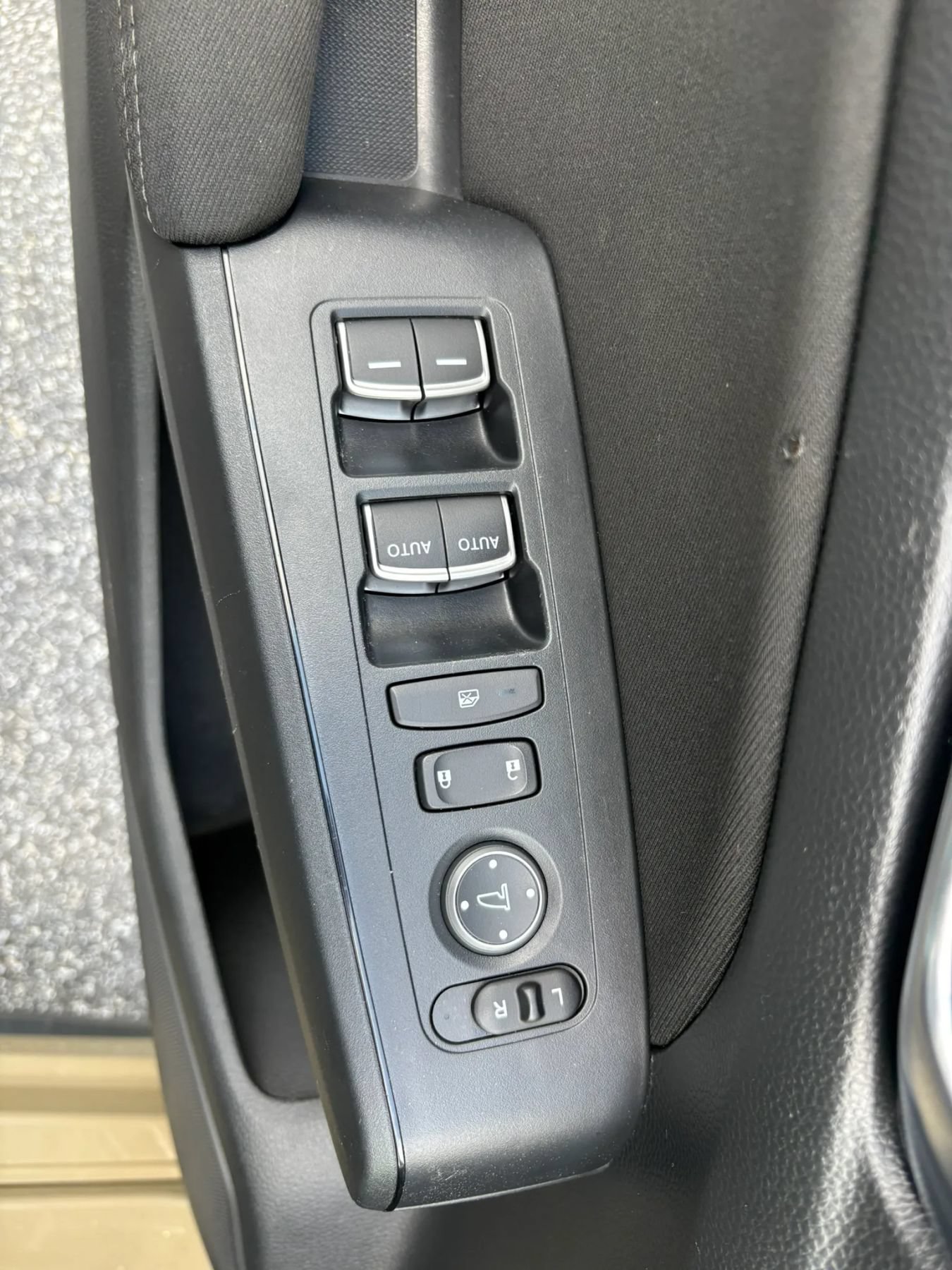 Used 2025 Honda Civic Sport image 23