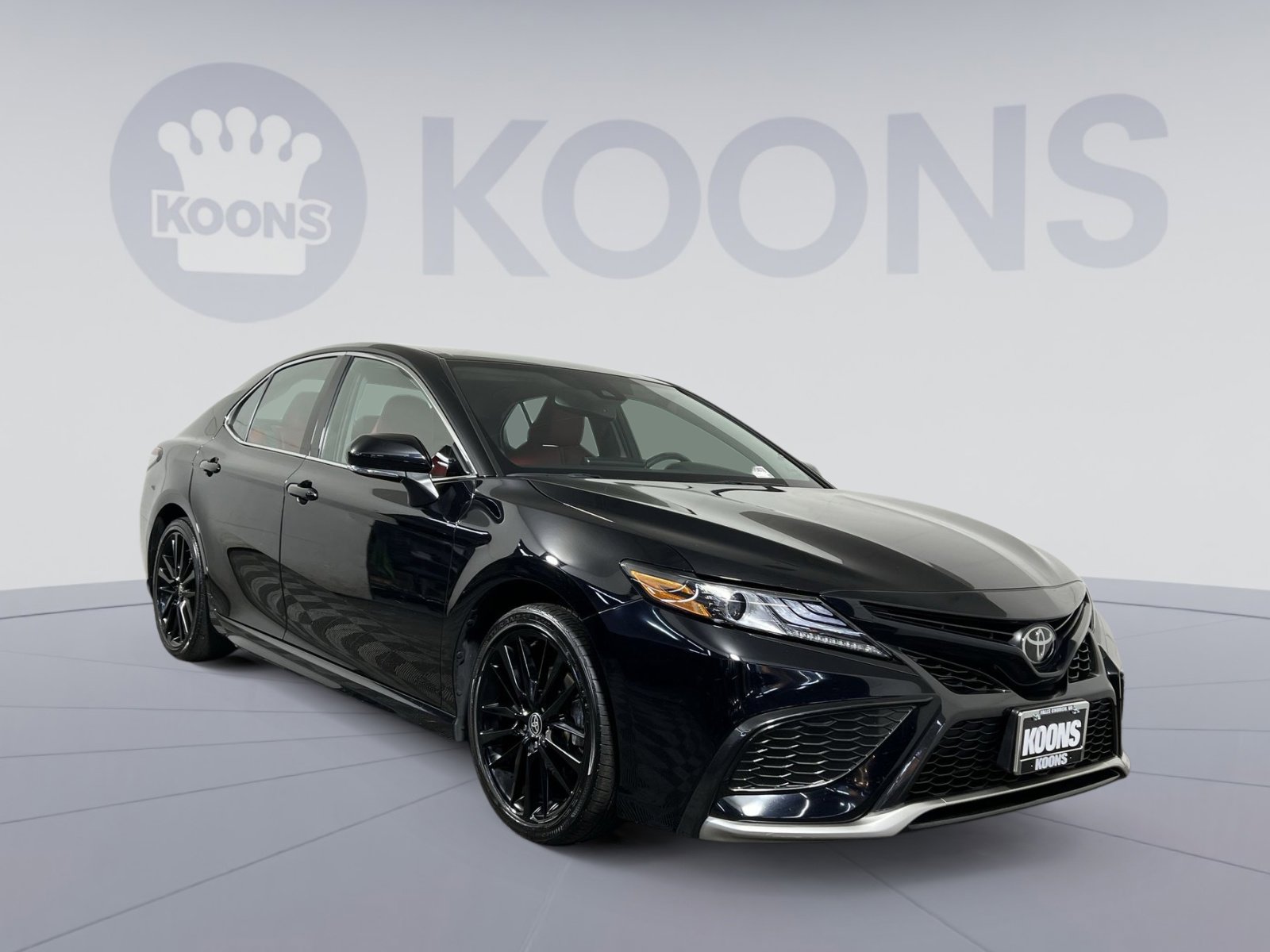Used 2024 Toyota Camry XSE image 10