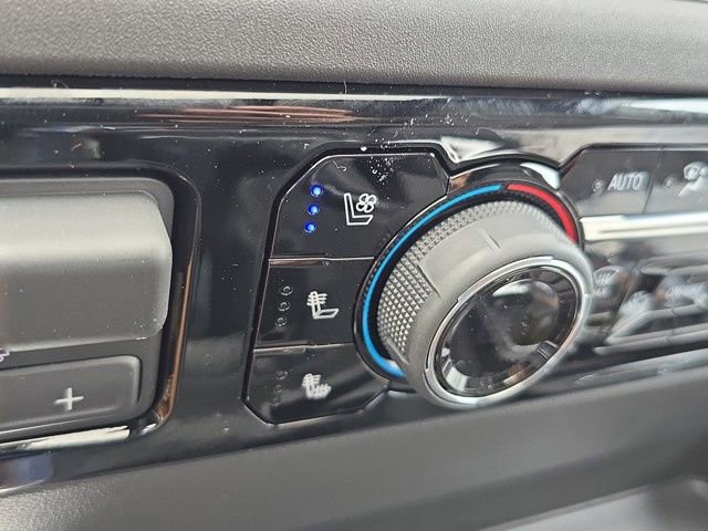 New 2025 Chevrolet Silverado 1500 High Country image 11