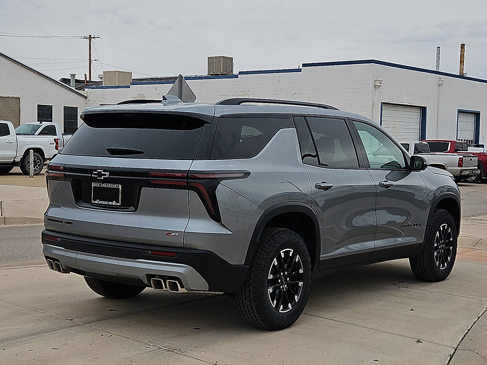 New 2026 Chevrolet Traverse Z71 w/ Driver Confidence Package AWD/4WD image 4