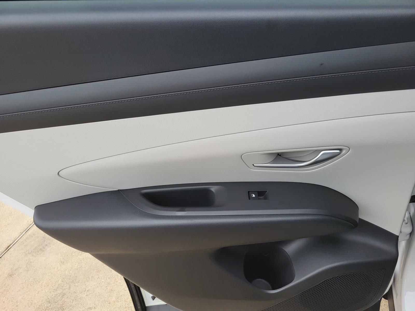 New 2026 Hyundai Tucson SEL FWD image 11