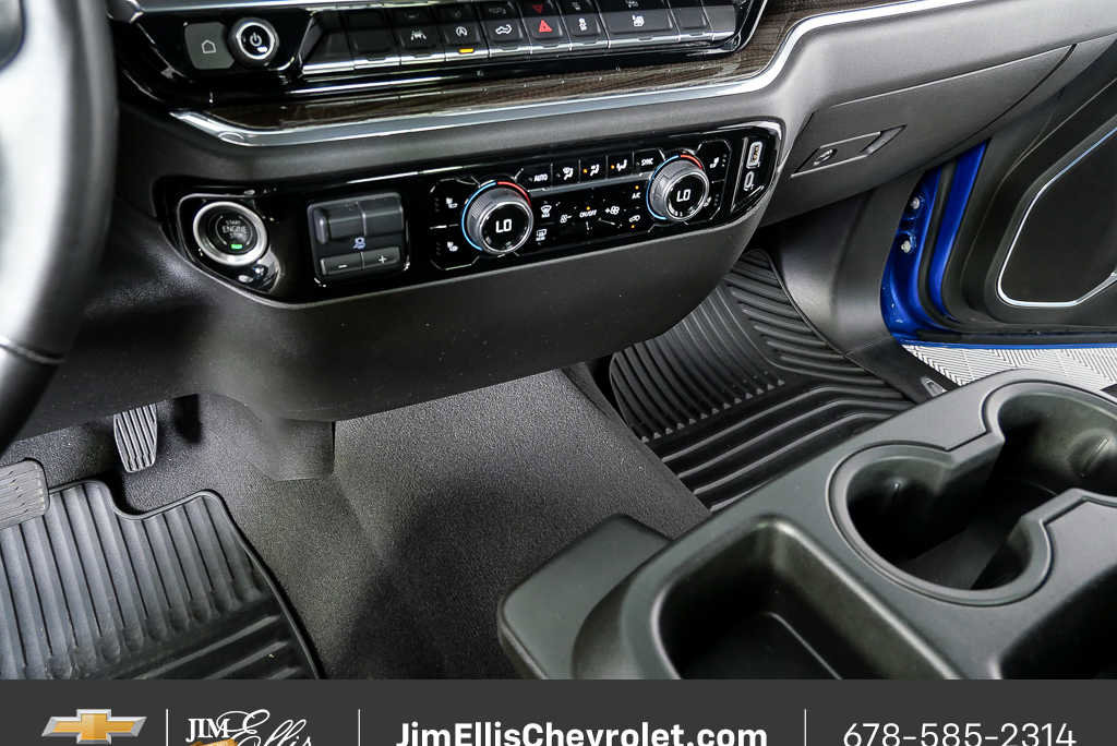 Used 2024 Chevrolet Silverado 1500 RST image 16