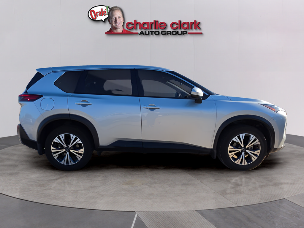 Used 2023 Nissan Rogue SV FWD image 7