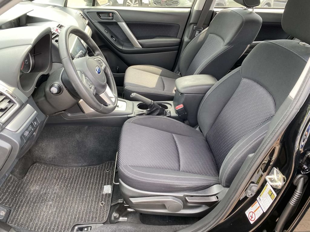 Used 2018 Subaru Forester 2.5i w/ Alloy Wheel Package AWD/4WD image 12