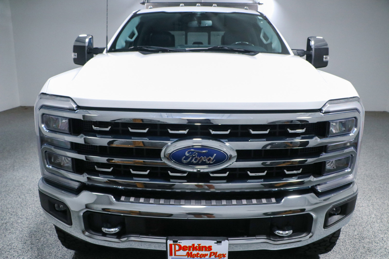 Used 2023 Ford F250 Lariat w/ Tow Technology Package image 4
