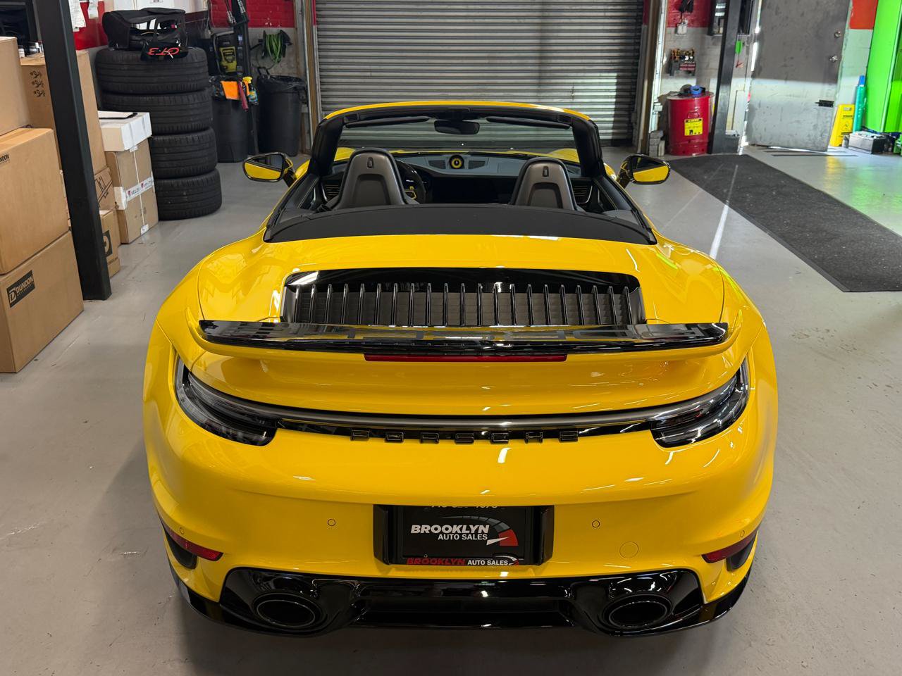 Used 2022 Porsche 911 Turbo S AWD/4WD image 9