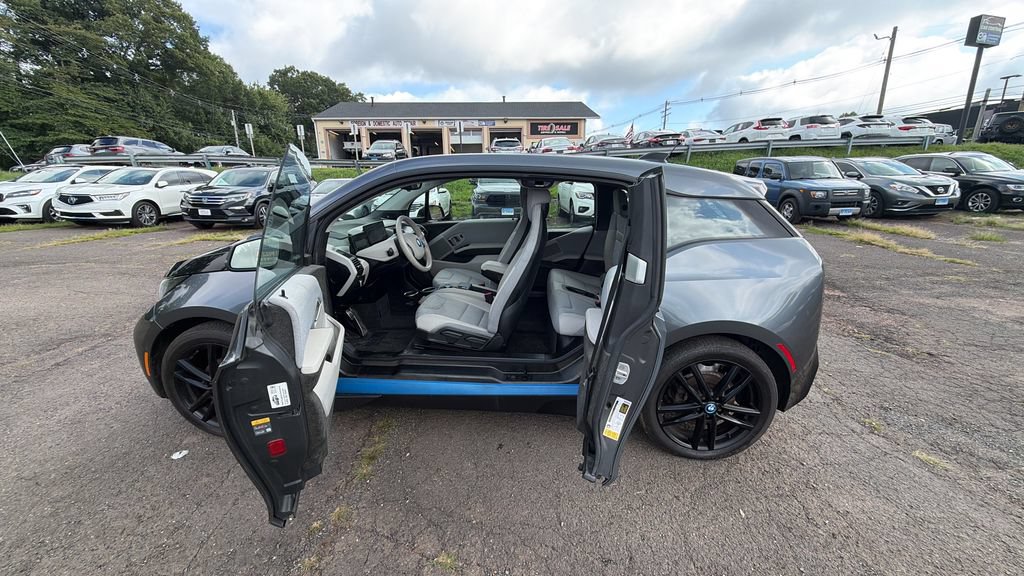 Used 2016 BMW i3 w/ Range Extender RWD image 3