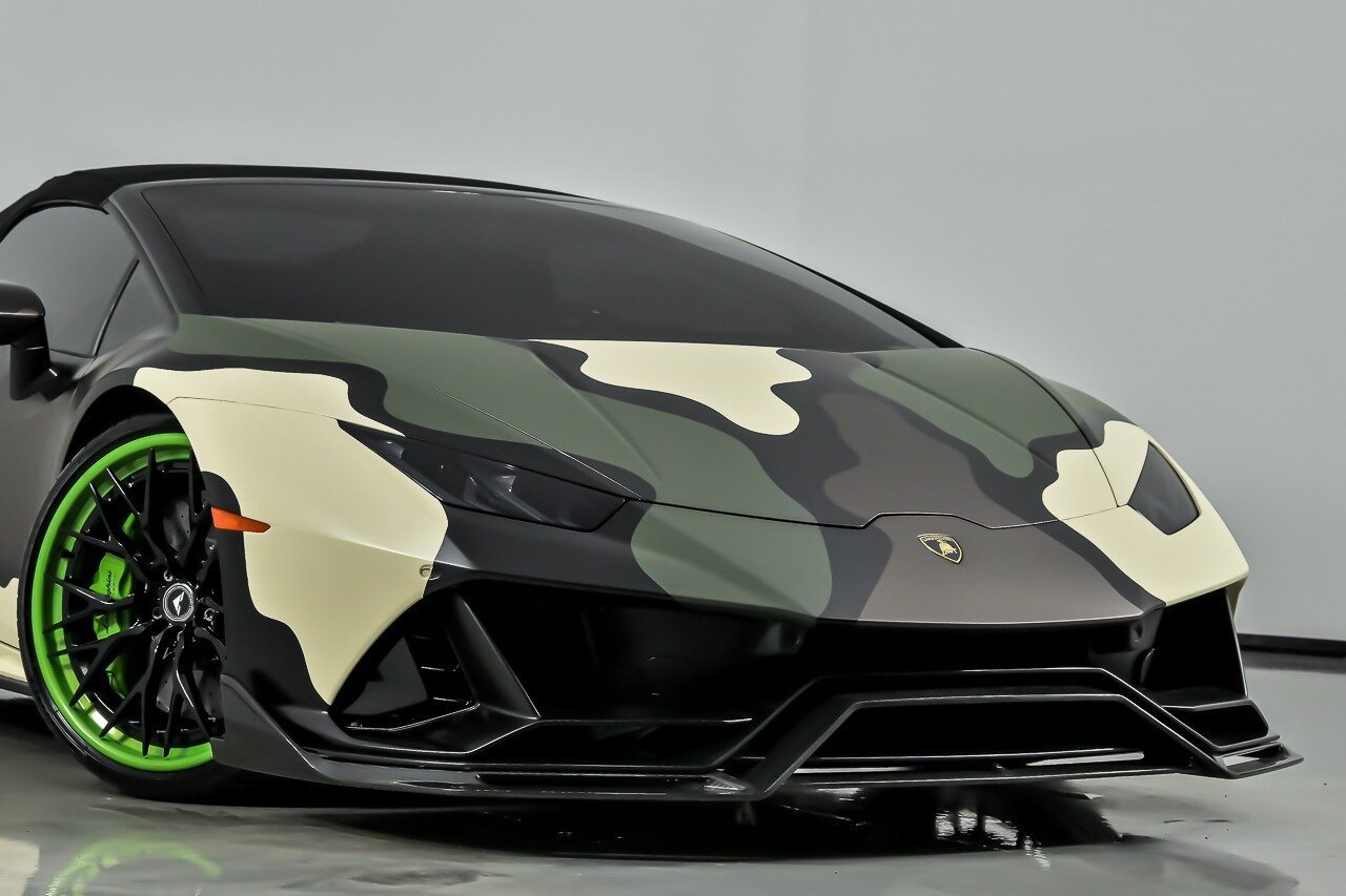 Used 2020 Lamborghini Huracan EVO AWD/4WD image 3