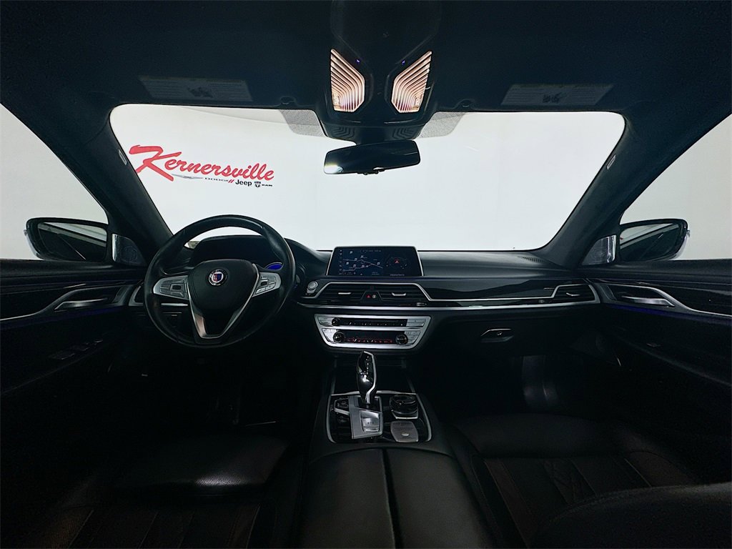 Used 2019 BMW ALPINA B7 xDrive w/ Luxury Rear Seating Package image 10