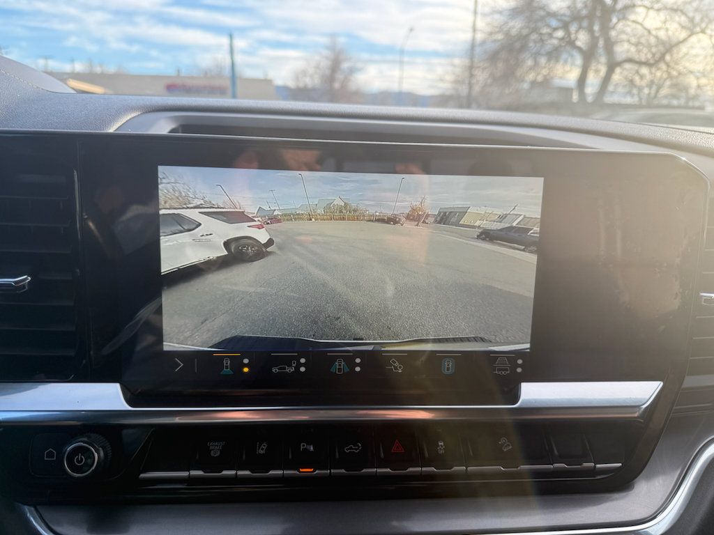 Used 2024 Chevrolet Silverado 3500 High Country w/ High Country Premium Package image 16