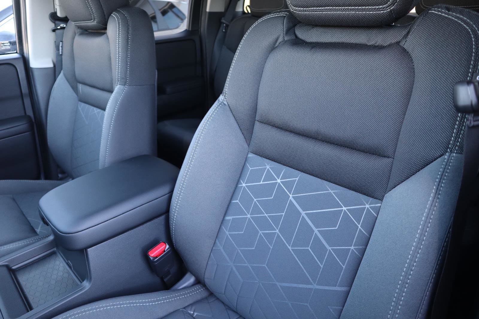 New 2026 Nissan Frontier 4x4 Crew Cab image 24