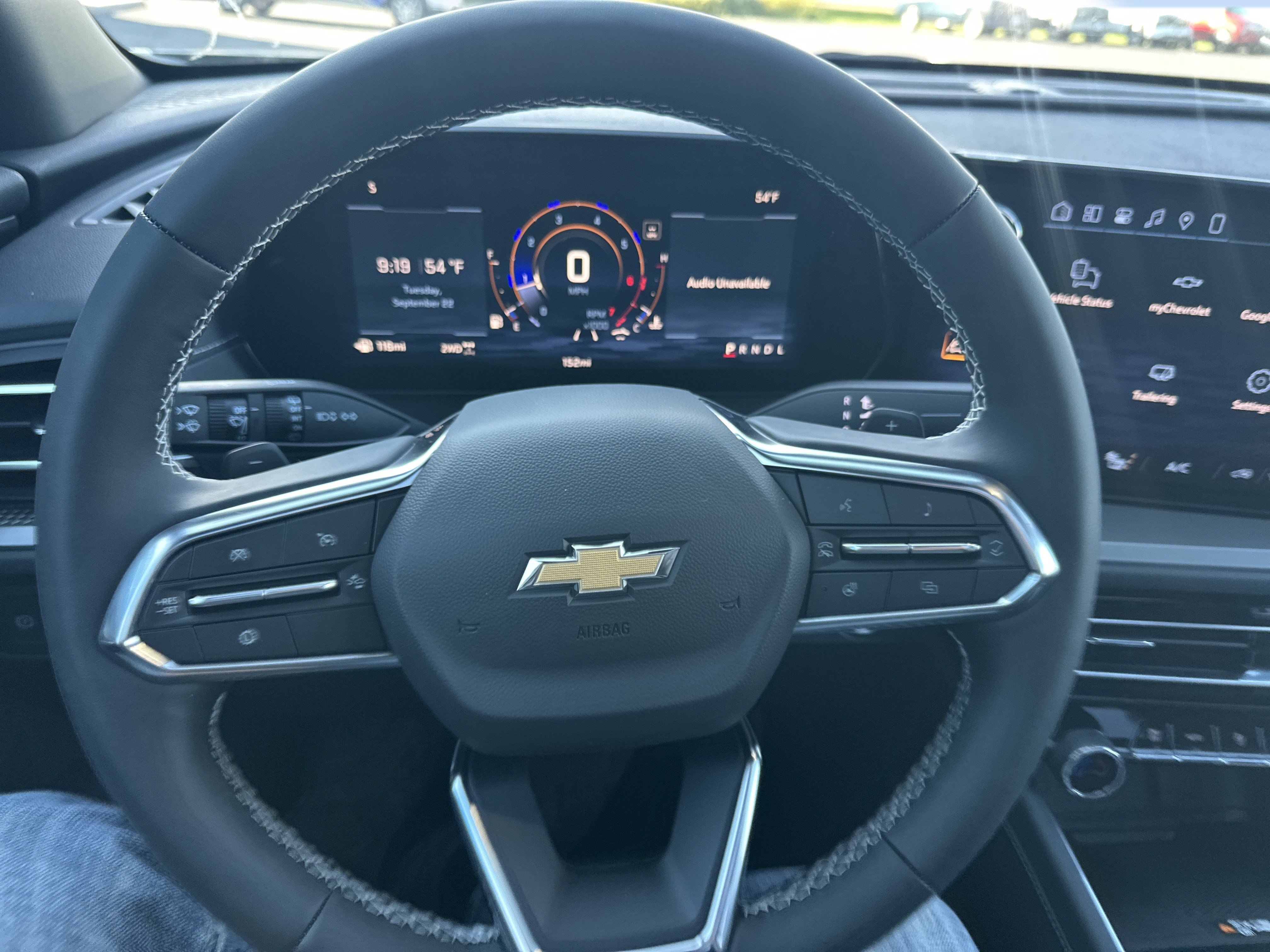 New 2027 Chevrolet Traverse LT w/ Sun and Wheel Package AWD/4WD image 12