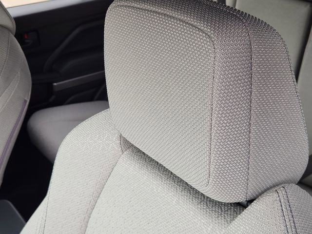 New 2026 Toyota 4Runner SR5 AWD/4WD image 13