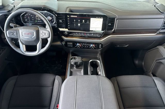 New 2026 GMC Sierra 1500 Elevation image 13