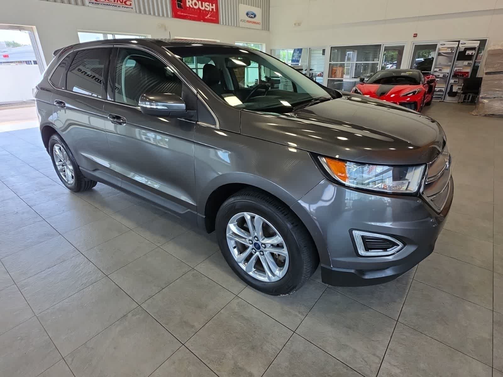 Used 2018 Ford Edge SEL w/ Equipment Group 201A AWD/4WD image 6