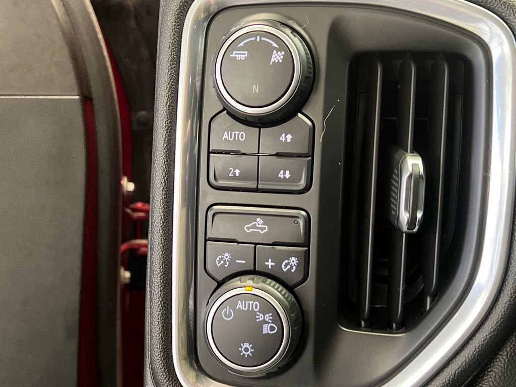 Used 2019 Chevrolet Silverado 1500 LT w/ All-Star Edition AWD/4WD image 28