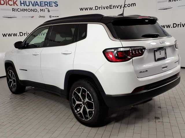 Used 2025 Jeep Compass Limited image 6
